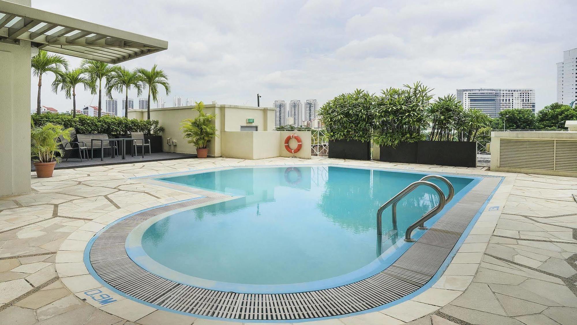 Zen Rooms Balestier Сингапур Экстерьер фото